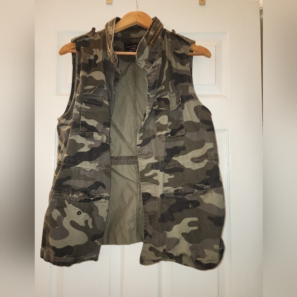 Camouflage Vest